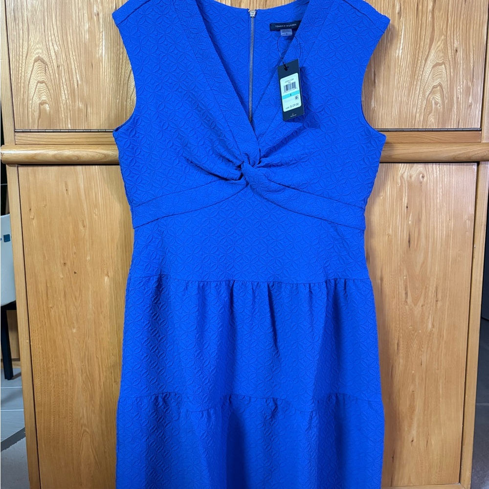 NWT Elegant Women’s Tommy Hilfiger Twist-Front Jacquard Sleeveless Dress